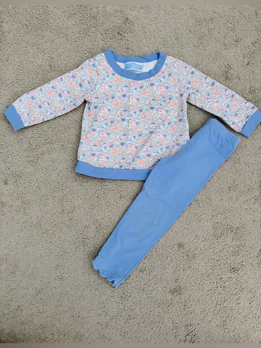 Trotter St Kids Outfit